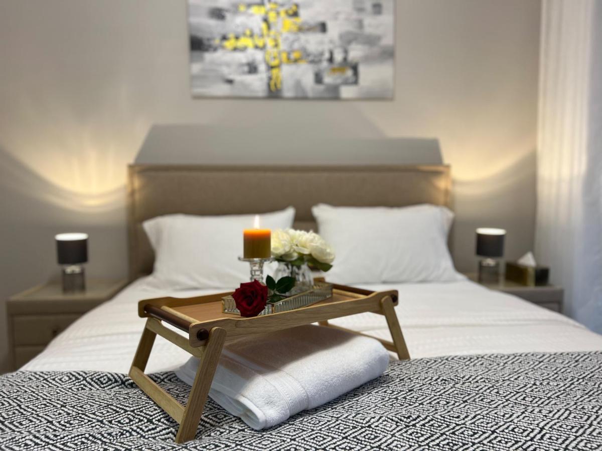 Stylish Apartment With A Jacuzzi มัสกัต ภายนอก รูปภาพ