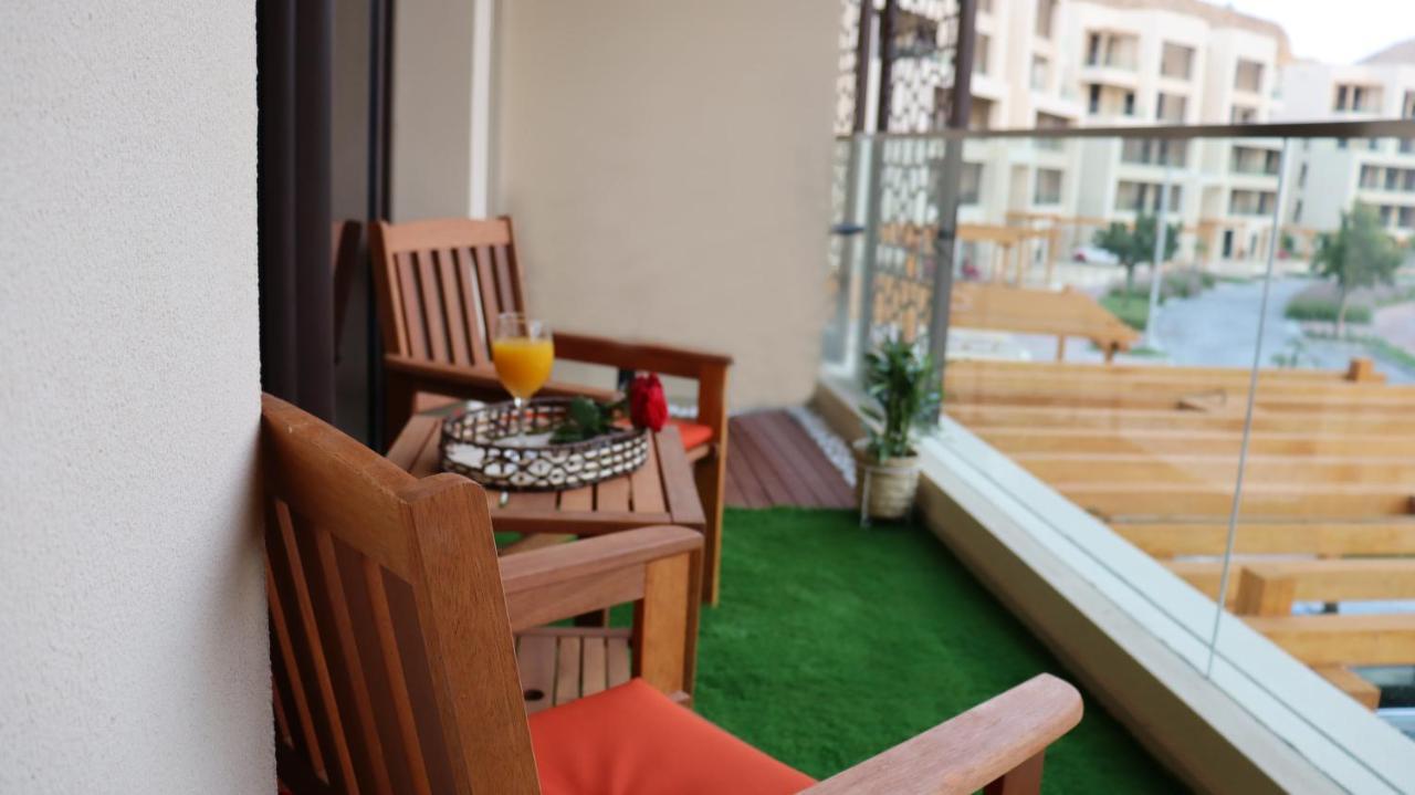 Stylish Apartment With A Jacuzzi มัสกัต ภายนอก รูปภาพ
